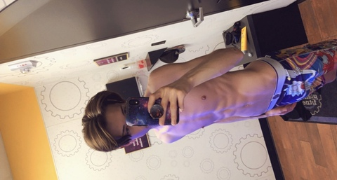 View Daddy zayy (daddy_zayy) OnlyFans 126 Photos and 277 Videos gallery 

 picture 2