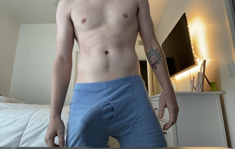 daddycoop OnlyFans Leaked (3 Photos and 1 Videos) 

 picture 2