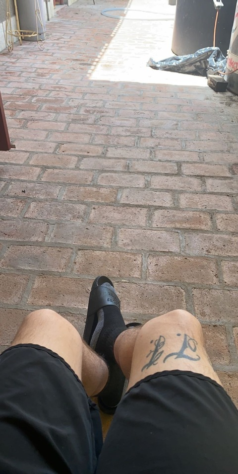 Free access to daddydrew_ (Drew) Leak OnlyFans 

 picture 2