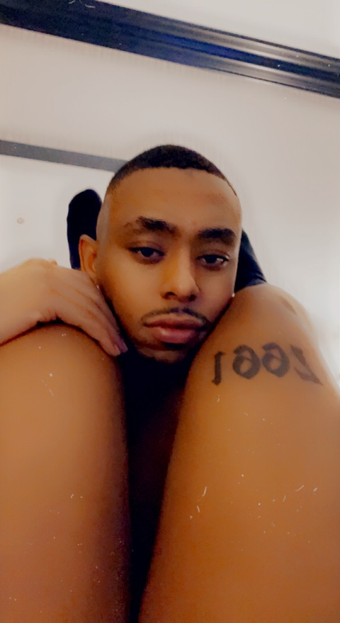 daddymacxxx (Mac D.) OnlyFans Leaked Videos and Pictures 

 picture 2