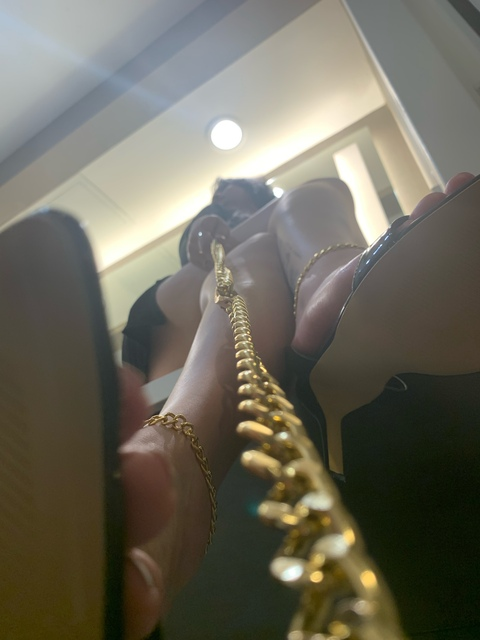 daddymeraki OnlyFans Leak 

 picture 2