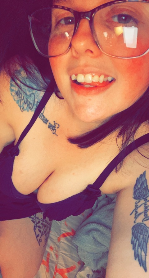 daddysbabygirl79 (Emily) free OnlyFans Leaked Pictures and Videos 

 picture 2