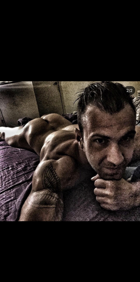 Free access to daddyshow (Who’s your Daddy) Leaked OnlyFans 

 picture 2