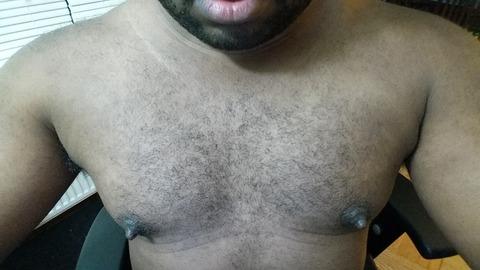 View daddytitpig (daddytitpig) OnlyFans 28 Photos and 104 Videos leaked 

 picture 2