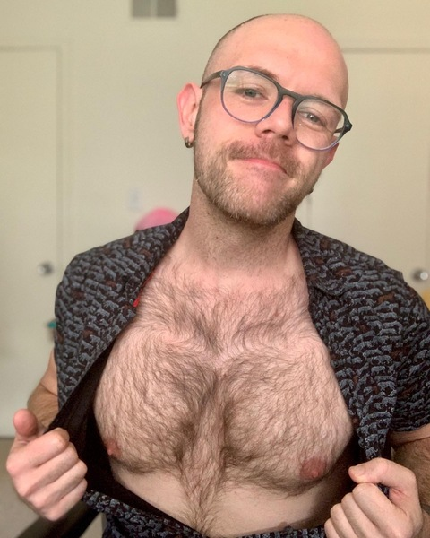 View daddyxsempai OnlyFans videos and photos for free 

 picture 2