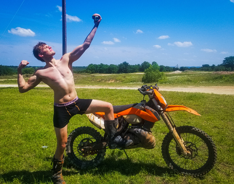 View daddyzac69 OnlyFans content for free 

 picture 2