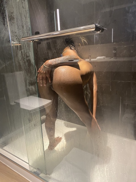 View daiisy_supreme (Daiisy_supreme) OnlyFans 5 Photos and 22 Videos leaked 

 picture 2