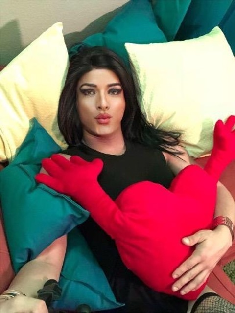 View danacubantstpa OnlyFans videos and photos for free 

 picture 2