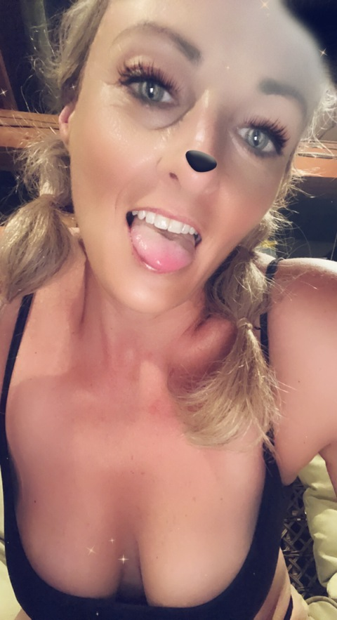 Free access to danamarie888 (Dana 🌺🌷🌼 FREE PAGE 🌹🌺🌻) Leaked OnlyFans 

 picture 2