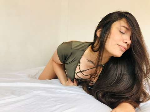 View danielabadgirl (✨ 𝑫𝒂𝒏𝒊𝒆𝒍𝒂✨ 𝑺𝑬𝑿𝑻𝑰𝑵𝑮 24/7) OnlyFans 95 Photos and 33 Videos for free 

 picture 2
