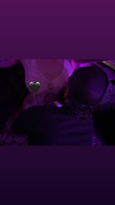 dararesnowbunny (DaRareSnowBunny) OnlyFans Leaked Pictures and Videos 

 picture 2