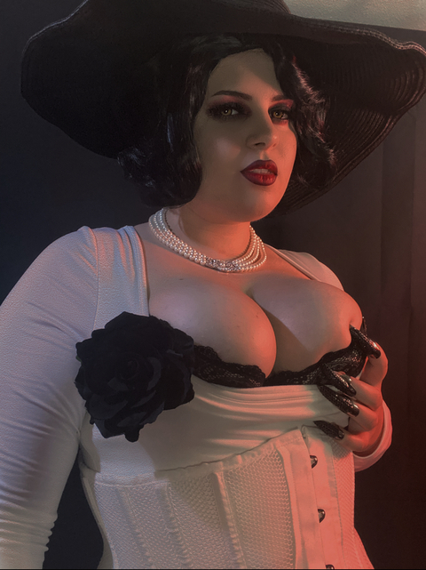 darlingcosplays (Darling) free OnlyFans Leaked Pictures & Videos 

 picture 2
