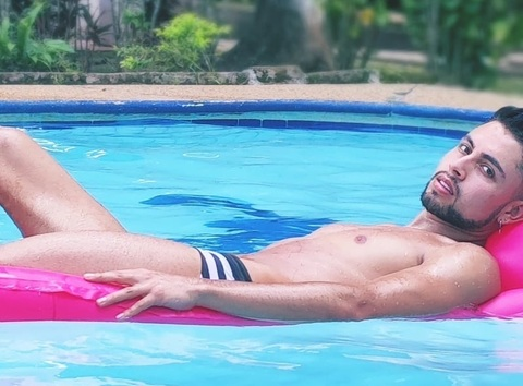 Free access to davidgomodel (David González) Leaked OnlyFans 

 picture 2