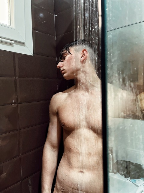 Download davidquelloduro OnlyFans content free 

 picture 2