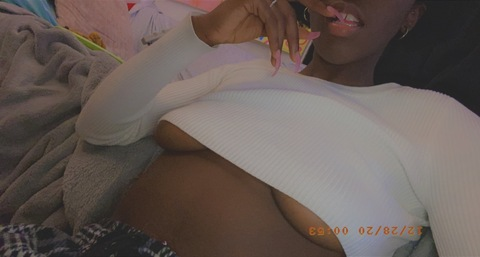 View deadbeatdyna (whorebag🔪🩸) OnlyFans 22 Photos and 3 Videos for free 

 picture 2