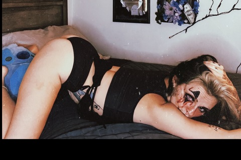 Free access to @deadleedreamyana (Anastachia Rue) Leaks OnlyFans 

 picture 2