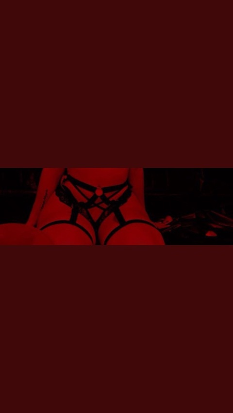deadxprinc3ss (x666bxtchx) OnlyFans Leaked Videos and Pictures 

 picture 2