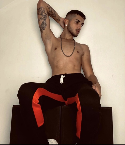 decaa OnlyFans Leak 

 picture 2