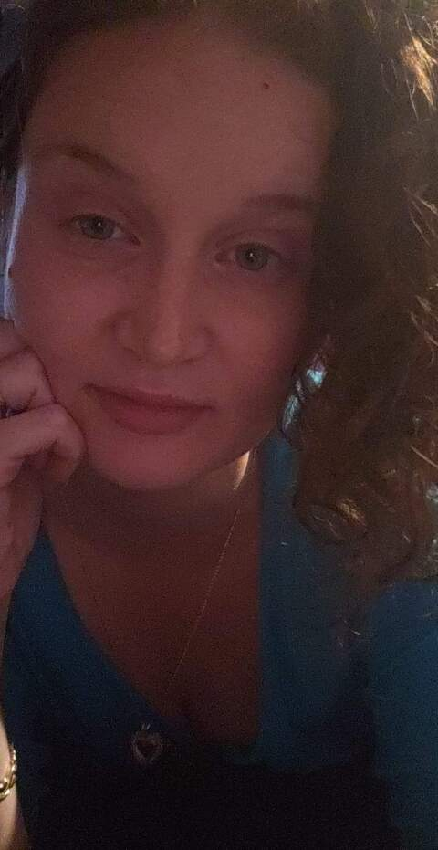 View deemarie.dee OnlyFans videos and photos for free 

 picture 2