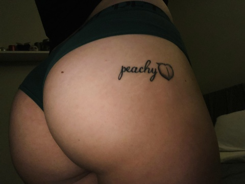 Download deliciosamami_ay OnlyFans content free 

 picture 2