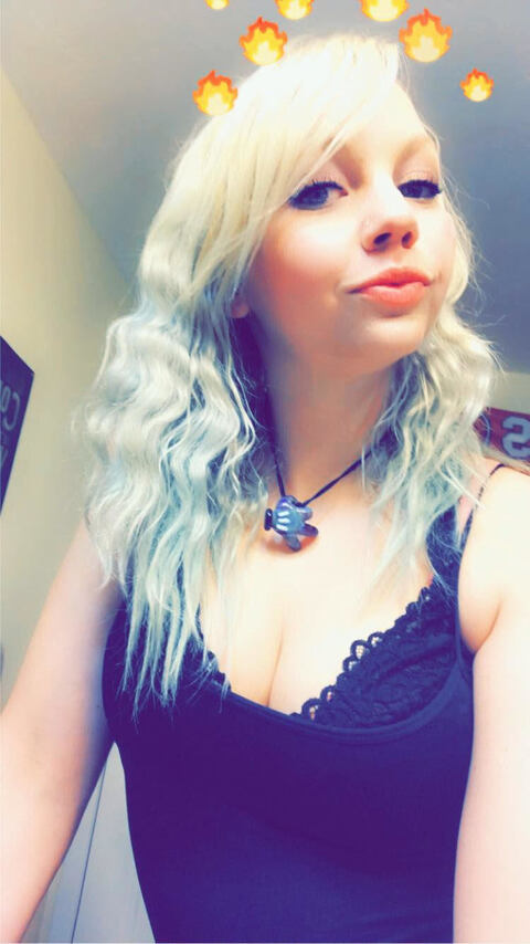 Get Free access to @delicioussunflower Leaks OnlyFans 

 picture 2