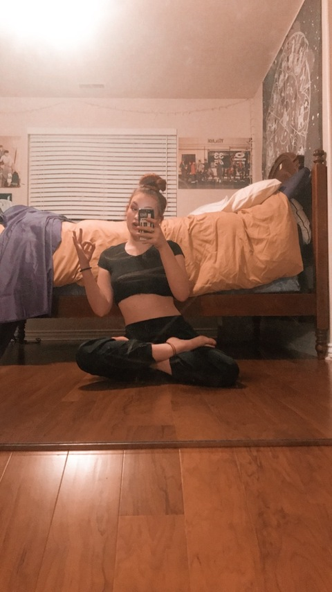 Download demiii OnlyFans videos and photos for free 

 picture 2