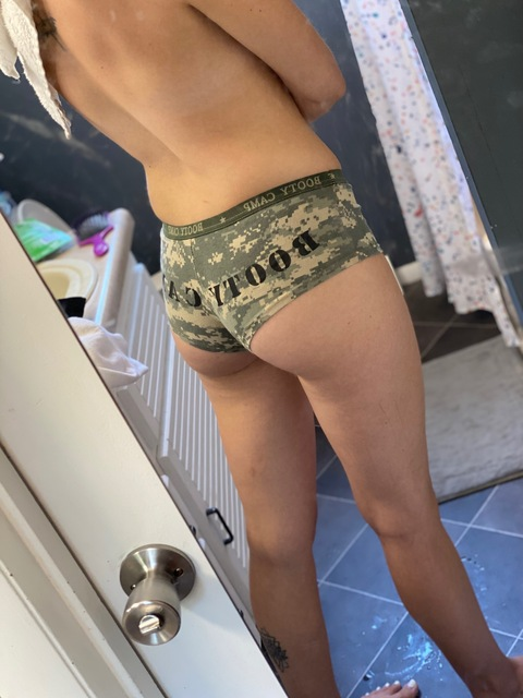 Onlyfans free content demiii53 

 picture 2