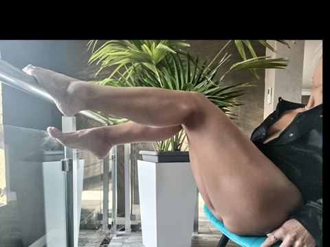 demonica1 OnlyFans Leaked (414 Photos and 32 Videos) 

 picture 2