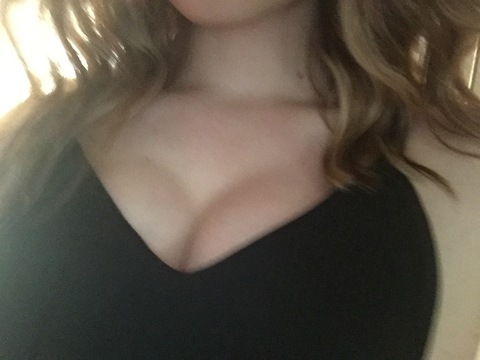 Download den1skaaa OnlyFans content free 

 picture 2