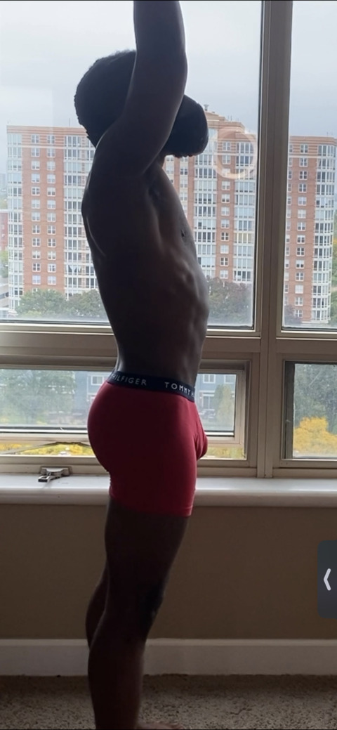 dequantaeslang (De'Quantae Slang) OnlyFans Leaked Videos and Pictures 

 picture 2