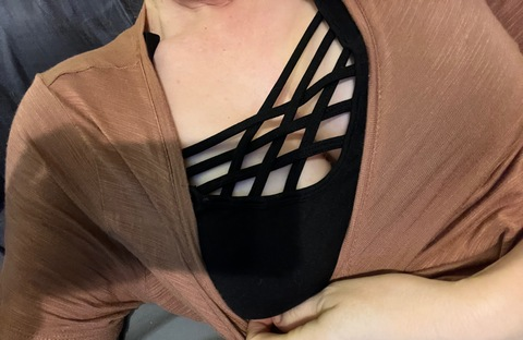 View desert_barbie (Cat Whoa-man) OnlyFans 0 Photos and 0 Videos for free 

 picture 2
