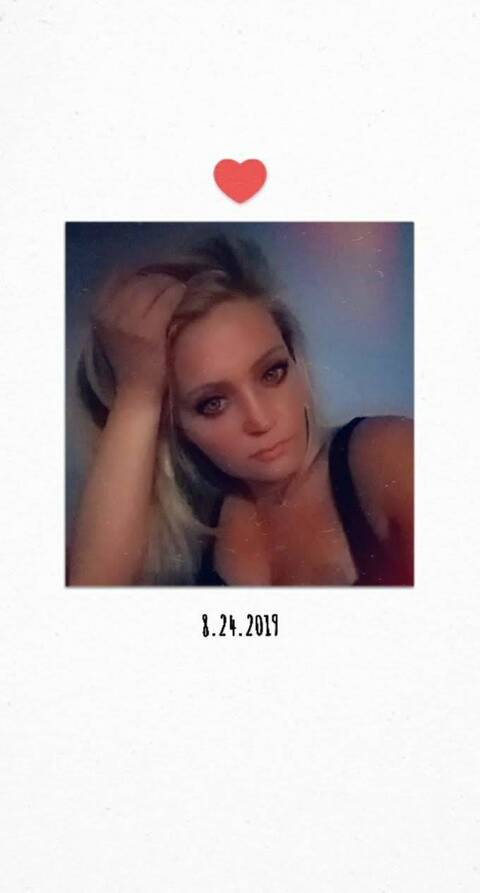 View desiredesii33 (DesireDESII33) OnlyFans 29 Photos and 4 Videos gallery 

 picture 2