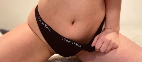 desireegrace OnlyFans Leak (32 Photos and 0 Videos) 

 picture 2