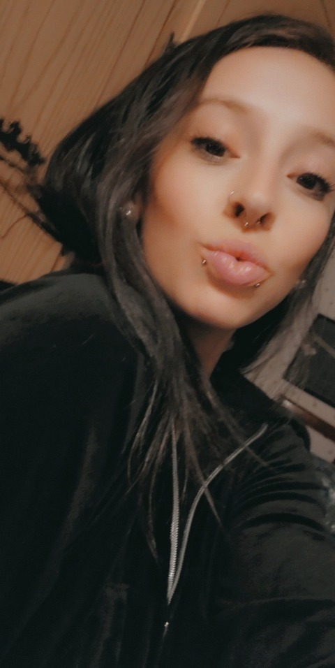 devina_lynn OnlyFans Leaked (86 Photos and 4 Videos) 

 picture 2