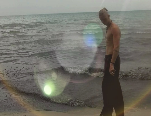 devlinmckay OnlyFans Leaked (0 Photos and 0 Videos) 

 picture 2