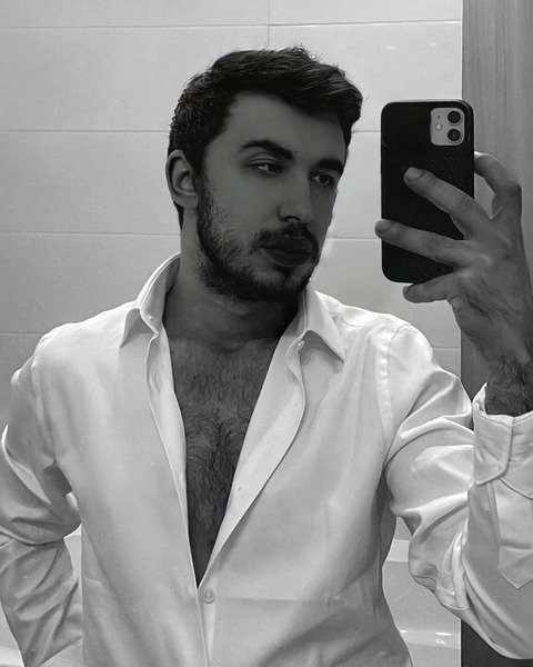 dgeorgian (Dragos Georgian) OnlyFans Leaked Content 

 picture 2