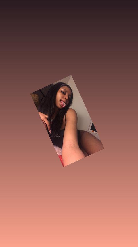 @diamondbratt leak Onlyfans gallery for free 

 picture 2