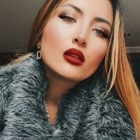 dianasalasofficial (Dianasalasofficial) OnlyFans Leaks 

 picture 2