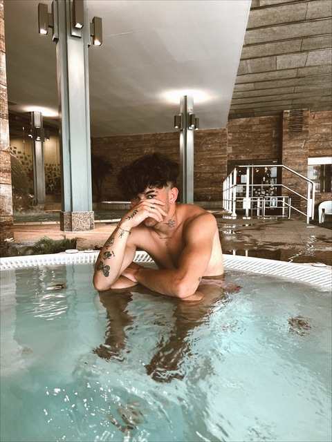 Onlyfans leaked diegocastrovip 

 picture 2