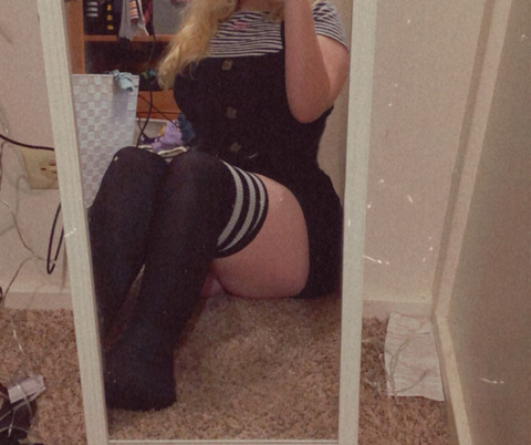 View digiitalluvr (gwen &lt;3) OnlyFans 378 Photos and 21 Videos leaks 

 picture 2