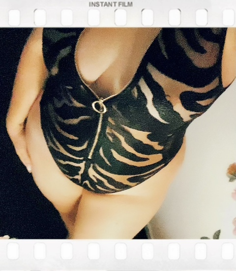 Onlyfans leaks dimityleaxxx 

 picture 2