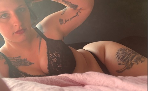 View Dinochick69 (dinochick69) OnlyFans 42 Photos and 0 Videos leaks 

 picture 2