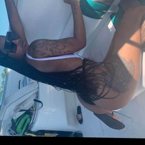 View diorrthebodyy OnlyFans videos and photos for free 

 picture 2