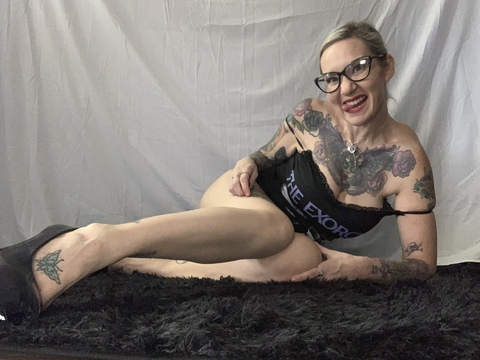 dirtykristi OnlyFans Leaked Photos and Videos 

 picture 2