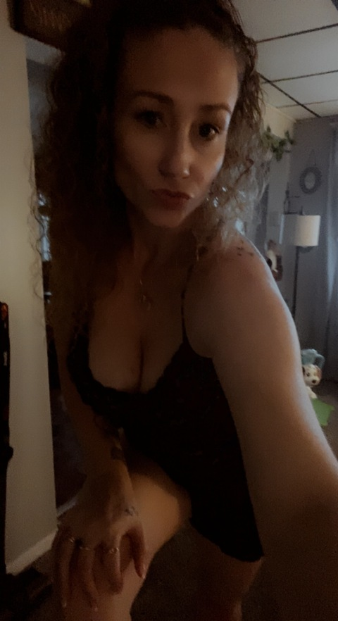 Download dirtymom4u2021 OnlyFans videos and photos free 

 picture 2