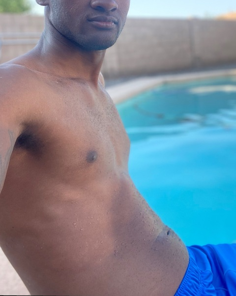 discreetgent88 OnlyFans Leak (11 Photos and 3 Videos) 

 picture 2
