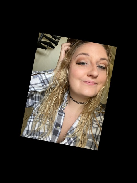 @diversionofscarlett leaked Onlyfans content for free 

 picture 2