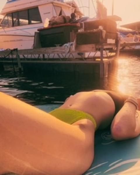 View divinefemininetpg (Hailey) OnlyFans 0 Photos and 0 Videos leaked 

 picture 2