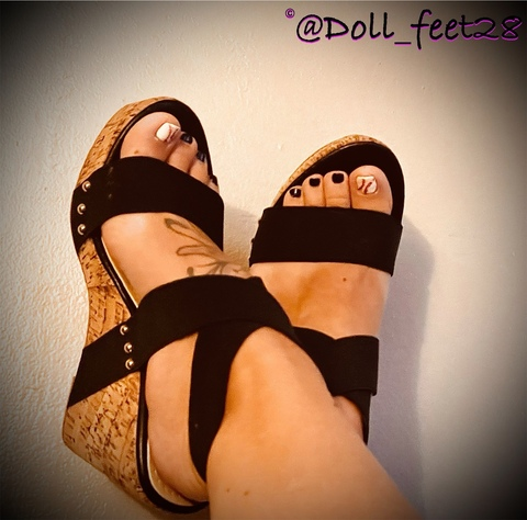 Get Free access to @doll_feet28 (Jena Jones) Leak OnlyFans 

 picture 2