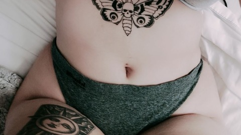 dollieguts OnlyFans Leak 

 picture 2